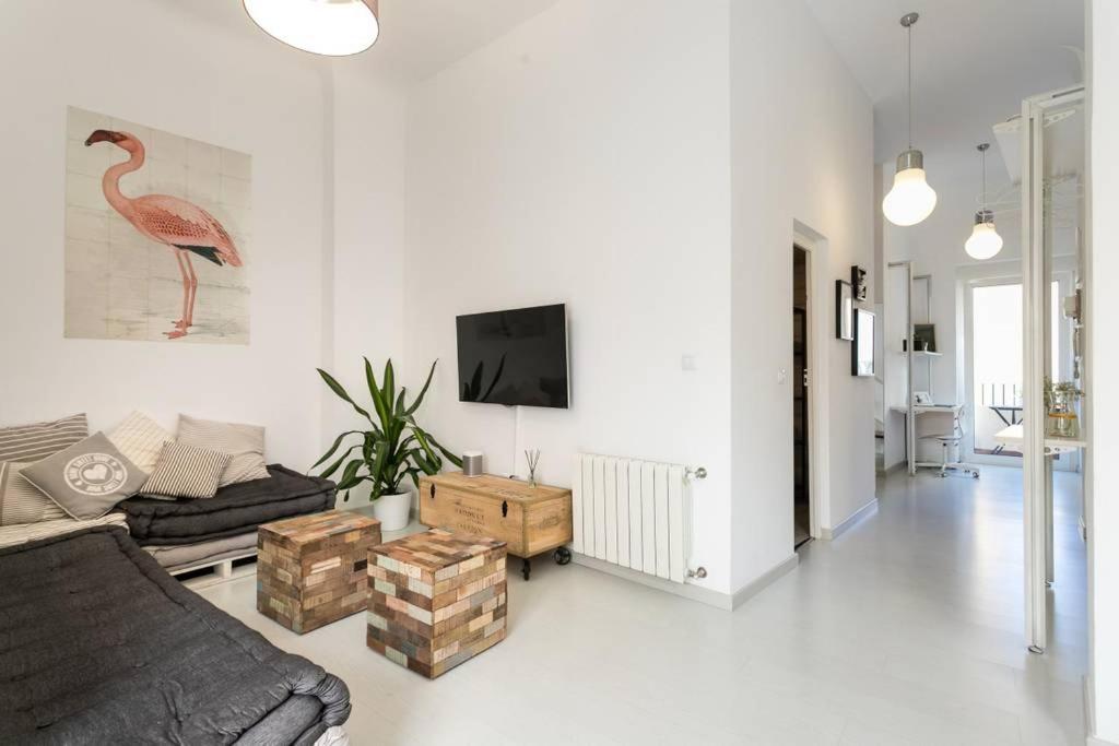 White Loft อาลิกันเต ภายนอก รูปภาพ