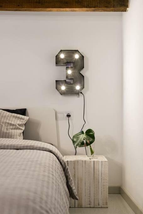 White Loft อาลิกันเต ภายนอก รูปภาพ
